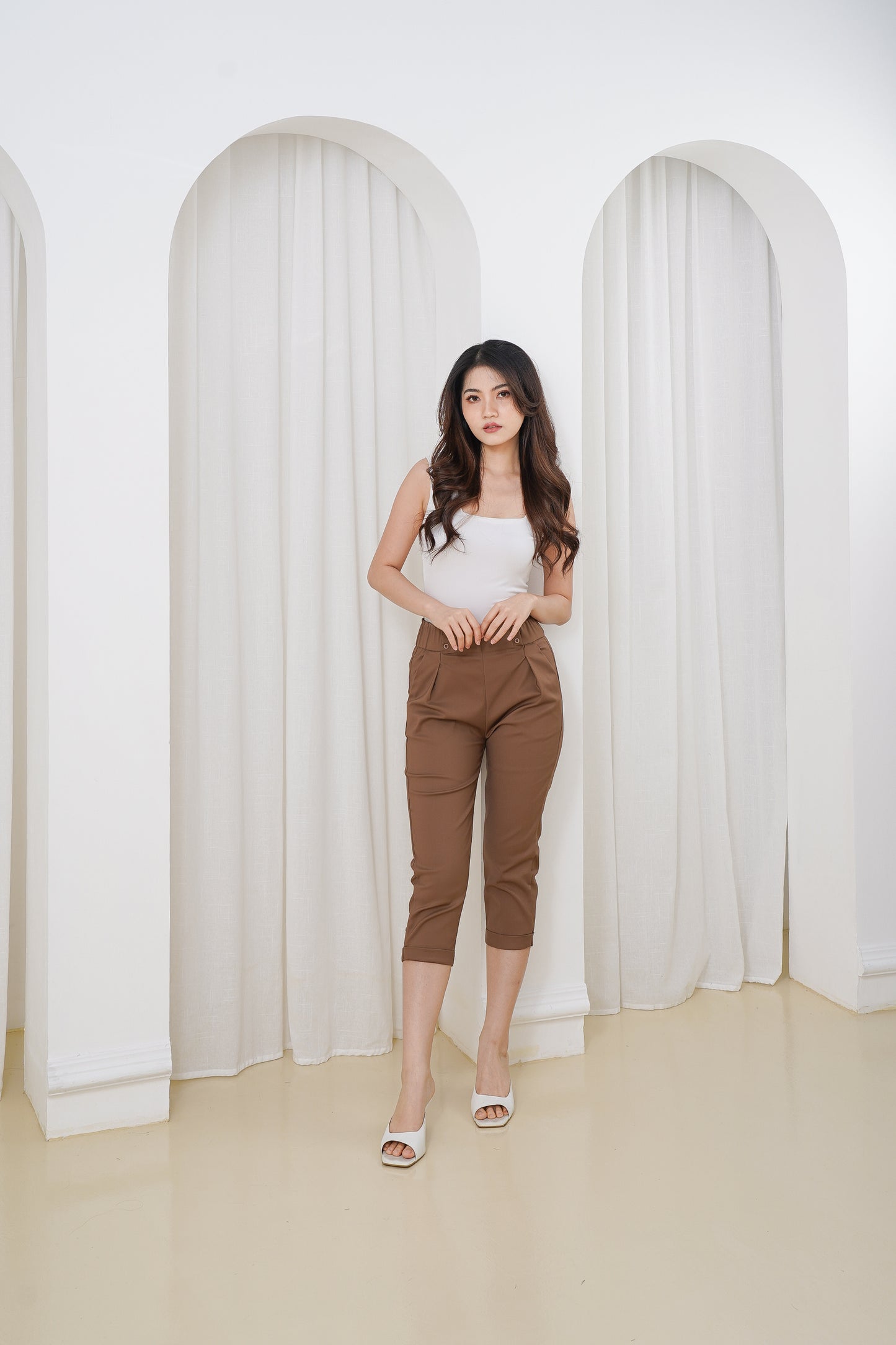 Katun Highwaist Raisa Crop 7/9 Pinggang Karet