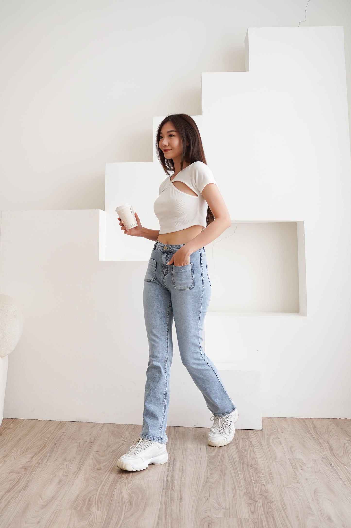 Jeans Cutbray Yeri Crop Highwaist Stretch Kantong Depan Snow Biru