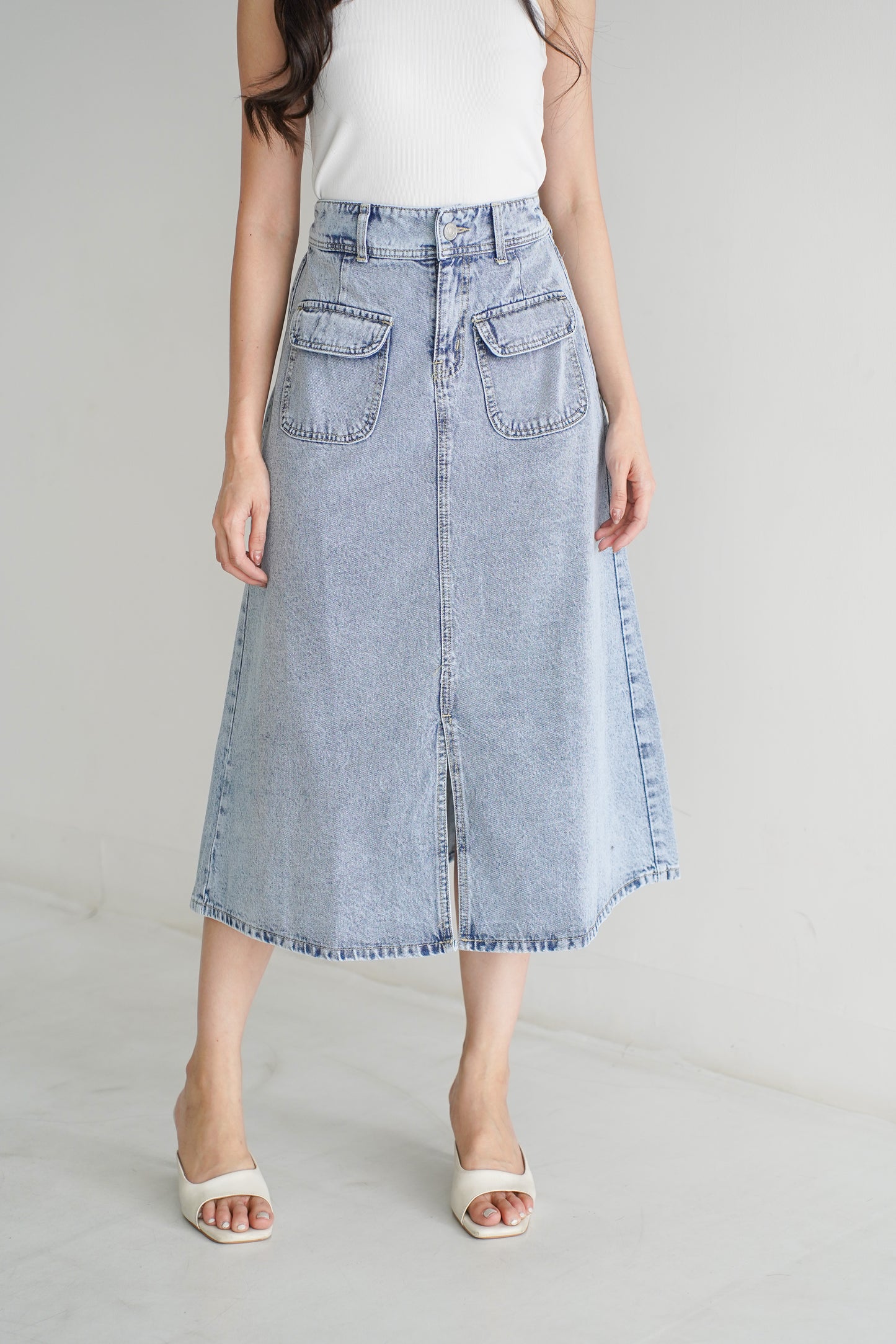 Jeans Rok Min Young A Line Kantong Tempel Snow Biru